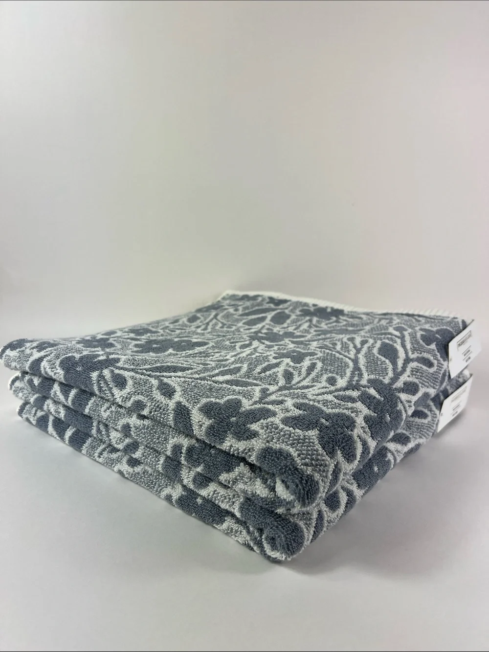 Mi Casa es Tu Casa Bath Towels Blue White Floral Print Cotton Portugal 2 Pc  NWT